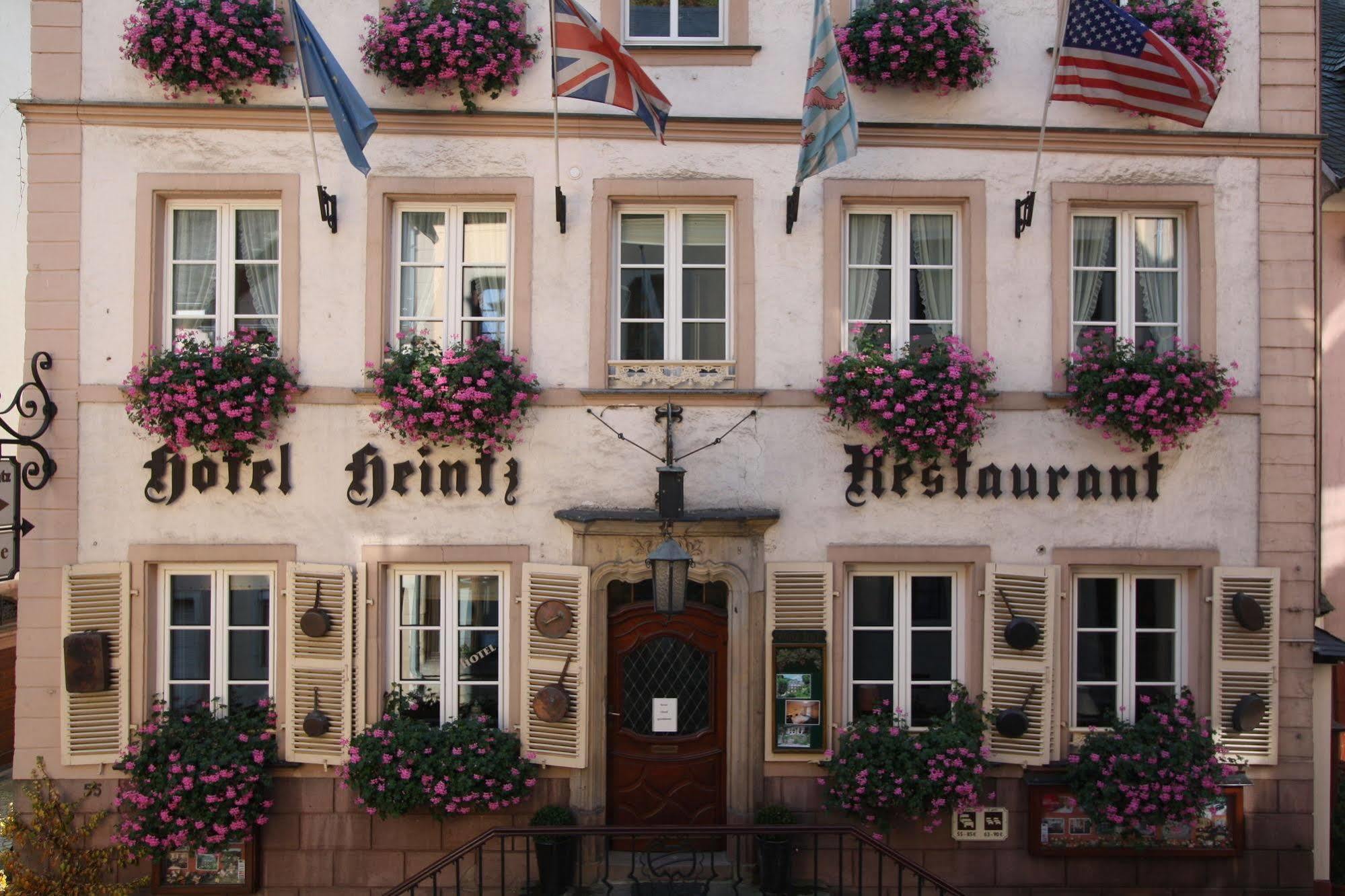 Hotel Heintz Vianden Exterior foto